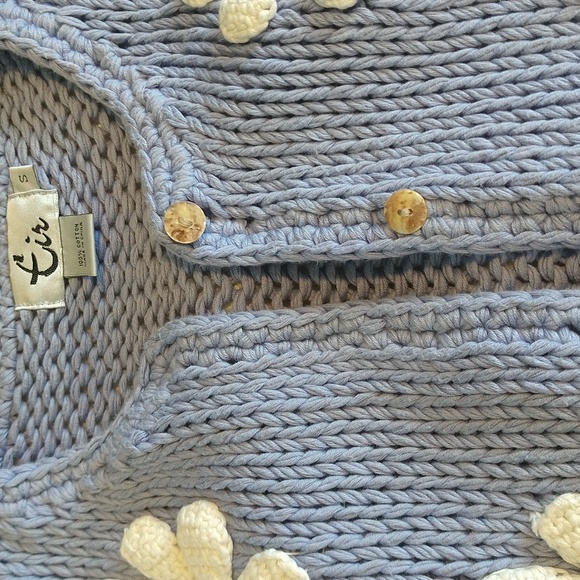 Periwinkle 3D Daisy 100% Cotton Knit Cardigan Sweater - Picture 5 of 16